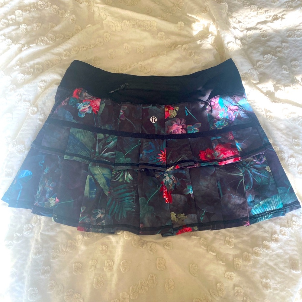 Lululemon Tennis Skirt floral